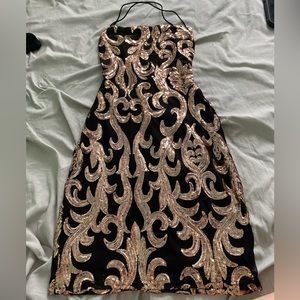 Windsor size s prom dress